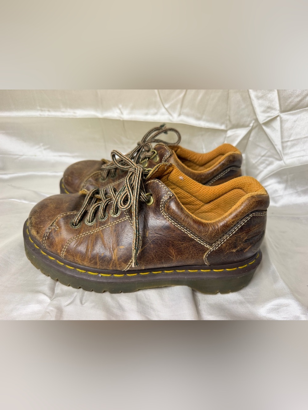 Dr Martens AW004 Brown Leather Oxford Shoes Womens 9 Mens 8 Y2K Distressed - Picture 2 of 11